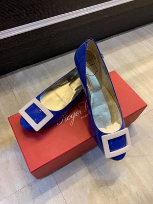 典精品名店 ROGER VIVIER 真品 藍 + 白 方型 方框 平底鞋 RV 鞋 38 娃娃鞋 現貨