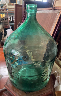 早期維康礦泉水玻璃瓶 大水瓶 綠色玻璃瓶 花瓶 花器 擺飾