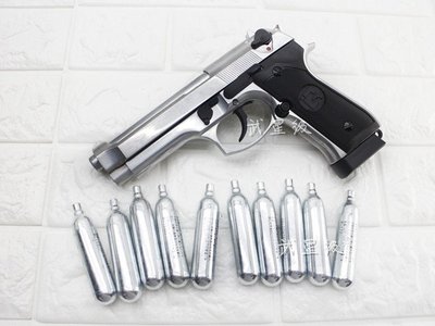 台南 武星級 iGUN 貝瑞塔 M9 CO2槍 銀 MC + 12g CO2小鋼瓶 (BB槍BB彈M9A1 M92手槍