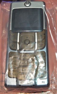 【絕版收藏_手機】二手手機 Motorola C157 附 鋰電池在手機內 (無充電線) 好壞不知 當故障品