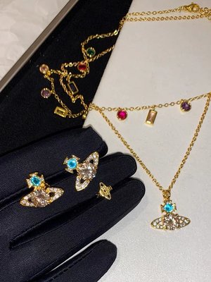 Vivienne Westwood 土星滿鑽彩色寶石項鍊 耳環 耳釘 太美了！輕奢氣質 疊戴鎖骨 毛衣鏈