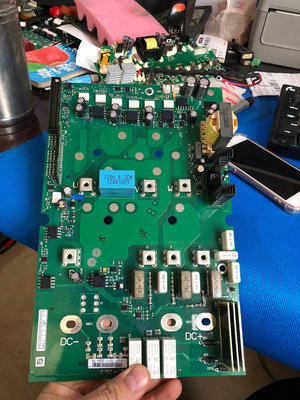 偉肯變頻器NXS-NXP主板15-18.5-22-30kw電源板驅動板PC00416F