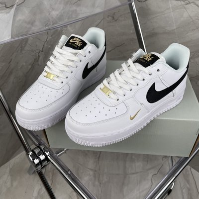 Nike AIR FORCE 1 '07 ESS 黑白金 休閒運動鞋 男女鞋 CZ0270-102