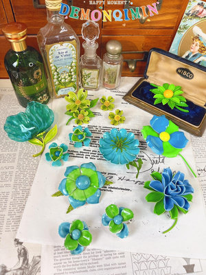 西洋古董vintage1960s藍綠色搪瓷花中古胸針耳夾we