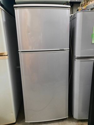 國際雙門冰箱   130公升