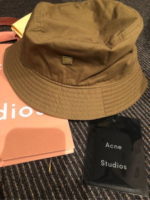ACNE STUDIOS 漁夫帽 遮陽帽 潮牌 軍綠色 城市旅行超方便 方塊笑臉 正版 日本購入 吊牌完整