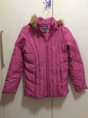 ❤夏莎shasa❤近全新專櫃品牌HANG TEN桃粉紅色可拆式有帽毛毛保暖外套/1元起標