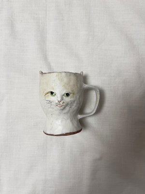日本作家器，馬克杯，咖啡杯，茶杯，貓咪造型，蠻特別的。全新，