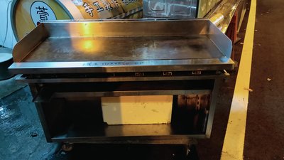 南門餐廚設備拍賣二手厚料訂製品大牛排煎台