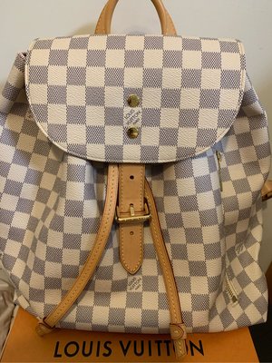 極新Louis Vuitton 白棋格LV （非Chanel )媽媽包 後背包