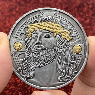 現貨熱銷-【紀念幣】耶穌圣徒金銀雙色紀念幣 耶穌十字架古銀幣 荊棘冠冕金幣硬幣