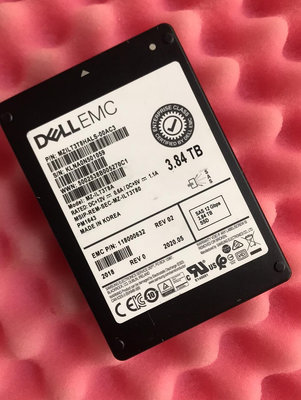DELL EMC PM1643 3.84T 企業級 SSD硬碟 MZ-ILT3T8A 118000632