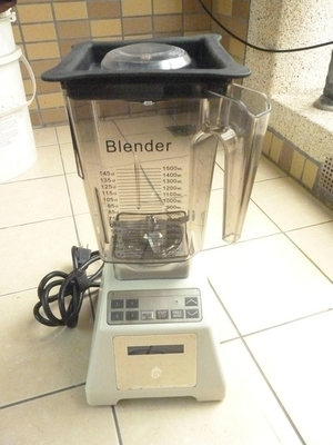 Blendtec ES3 HPA 二手 調理機 果汁機 攪拌機 超強馬力1500W Made in USA