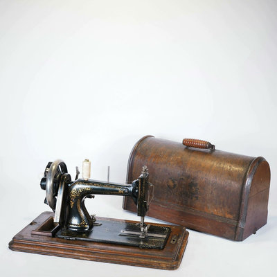 西洋古董功能正常古董1910年左右古董手搖縫紉機歐洲英國老物