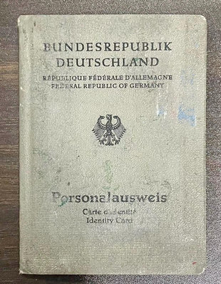 冷戰時期德國護照 稀少國內版本 已過期 僅限收藏 保真原品