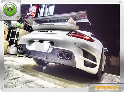 泰山美研社Y6207 Porsche 996 後保桿 Carbon版 施工