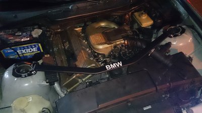BMW E36 四缸 引擎室拉桿 平衡桿