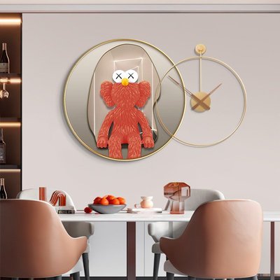 特賣-暴力熊餐廳裝飾畫鐘表時鐘極簡輕奢組合飯廳掛畫潮牌圓形歺廳壁畫