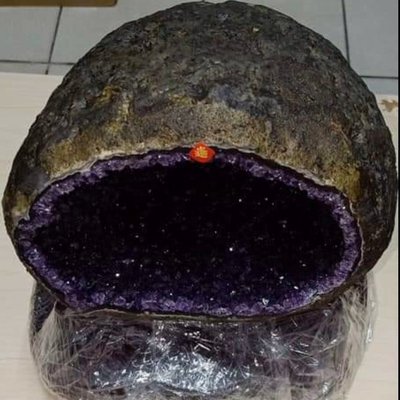 烏拉圭最頂-紫晶洞【稀有金沙】全原皮