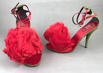 [我是寶琪] 舒淇二手商品Roger Vivier 紅色花朵裝飾涼鞋