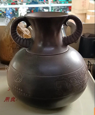 【二手】這個好玩，花樣茶缸，坭興陶特色。茶葉罐，大茶葉缸，廣西欽州坭 古董 舊貨 收藏 【古物流香】-2258