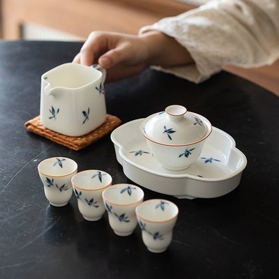 熱銷 純手繪蝴蝶蘭花功夫茶具套裝家用日式輕奢蓋碗茶杯泡茶小套組托盤 可開發票