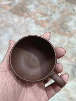 紫砂茶杯一個，奧運之光紀念茶杯，品相完好，很漂亮， 喜歡的直5439