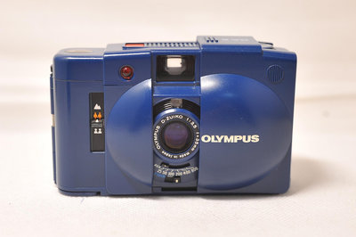 FOX二手小舖 Olympus XA2 35mm F3.5定焦底片傻瓜機 稀少藍色版