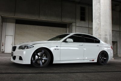 【樂駒】3D Design BMW F10 車側 貼紙 黑藍 銀槍色 線條 車身 改裝 精品 日本 改裝 大廠