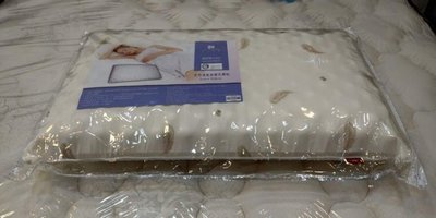 【莉莉瑪蓮 LILY MALIANE 】天然透氣按摩乳膠枕.台灣製 改善睡眠 Latex Pillow