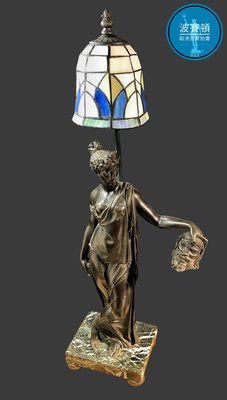 【波賽頓-歐洲古董拍賣】歐洲/西洋古董 義大利古董 新藝術風格 大型青銅繆斯女神雕塑像彩繪玻璃燈罩立燈 (尺寸:高72公分)(年份:1920年)(義大利製造)