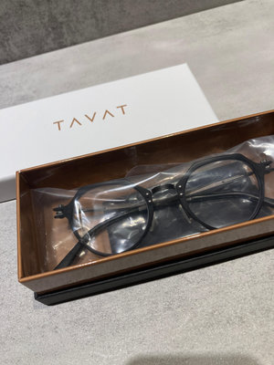 近全新美品 TAVAT 消光黑系列 紳士眼鏡 $13,000（免運）