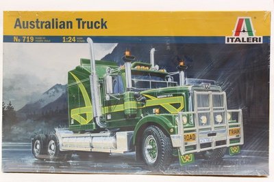 【統一模型】ITALERI《ROAD TRAIN - Australian Truck 曳引卡車》1:24 # 719