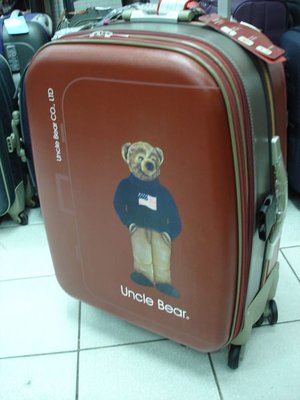 【玩皮豹】熊熊叔叔29吋【360度可加大/寬輪/PU防水】行李箱／旅行箱(暗紅色)海關鎖