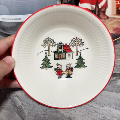 【聖誕月】英國皇室瓷器Wedgwood 韋奇伍德餐盤聖誕餐碗