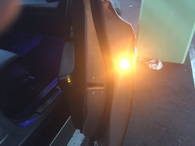 (柚子車舖) 豐田 2019 RAV4 5代 車門 防撞 警示燈 免鑽孔直上 可到府安裝 報價一組2入 b
