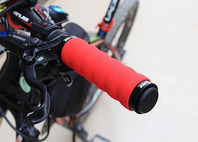 原裝GUB G-505山地自行車海綿把套握把雙邊鎖死捷安特美利達通用精品 促銷 正品 夏季