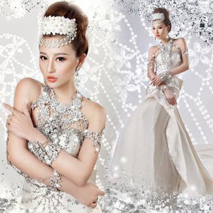 【熱賣精選】奢華鑽石皇室公主韓式韓版魚尾拖尾新娘婚紗禮服 新款 女款婚紗 整套售