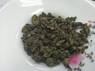 小半天茶葉－翠峰烏龍冬片（一斤）
