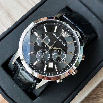 EMPORIO ARMANI Classic 黑色面錶盤 黑色皮革錶帶 石英 三眼計時 男士手錶 AR2447 亞曼尼腕錶