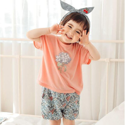 2韓國品牌童裝夏季新清涼舒適兒童套裝圓領印花恤純棉短褲兩件套