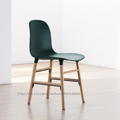 滿意傢私網紅椅子丹麥簡約丹麥風格小戶型塑木休閑電腦椅個性創意椅設計師北歐餐椅