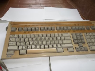 王安電腦,王安鍵盤,586機械式鍵盤,AT古董鍵盤,良品