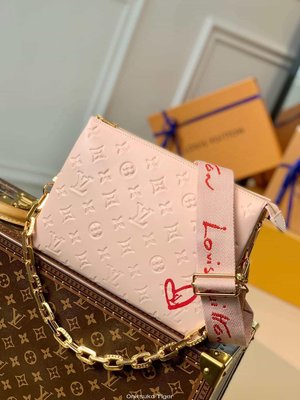 二手Louis Vuitton LV Coussin PM bag M58739粉色