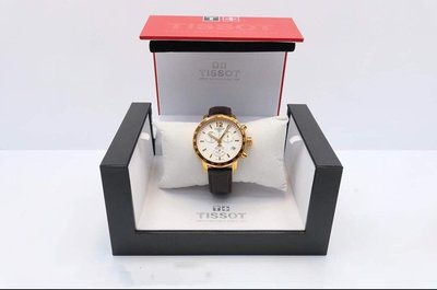 天梭TISSOT手錶 型號(T0954173603700) T-SPORT QUICKSTER 系列 棕色皮革錶帶 石英 男生 三眼計時腕錶42mm
