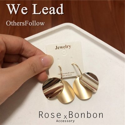 現貨韓國耳環金屬感拉絲 金色圓形幾何 百搭銀針 東大門飾品 耳針耳墜Rose Bonbon R1E001