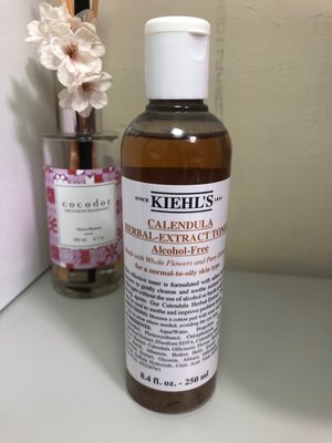 KIEHL'S十大明星產品之一，熱銷NO.1 金盞花植物精華化妝水 爽膚水 250ML