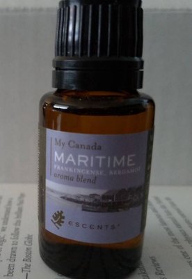 伊聖詩Escents 我的加拿大典藏系列 沿海Maritime複方精油 （乳香、佛手柑）15ml代購