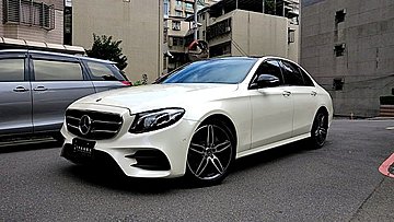 Benz (總代理)E250AMG 2017年  選配選到頂規