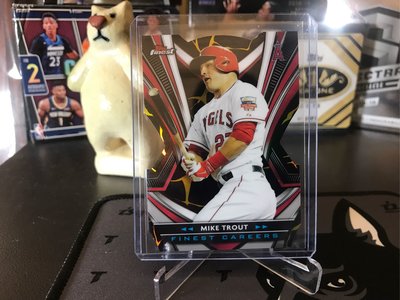 2021 Topps Finest 天使 Mike Trout 黑金特卡